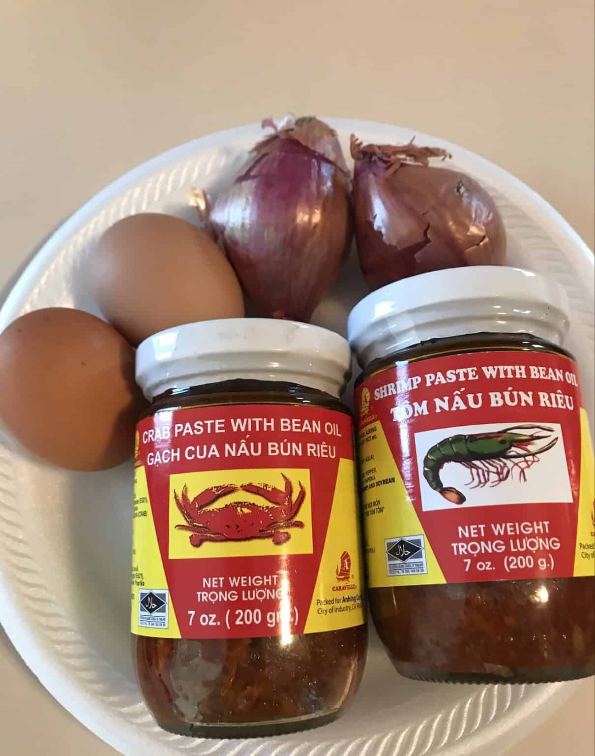 EASY Homestyle Vietnamese Bun Rieu - Crab, Pork, Tomato Noodle Soup