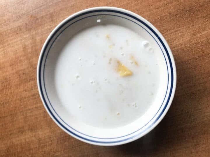 Authentic Vietnamese Che Chuoi Banana Pudding in Coconut Milk with